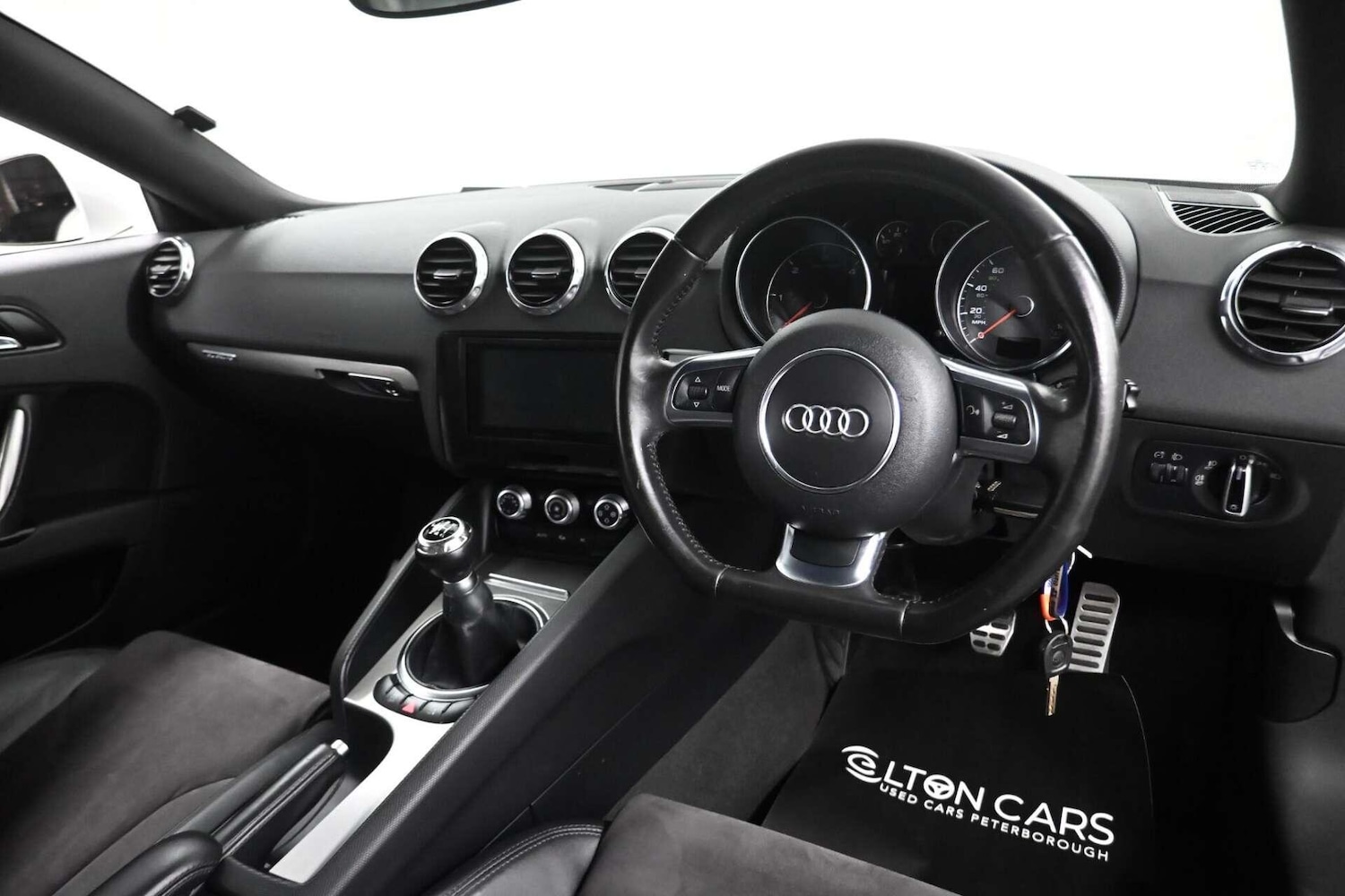 Used Audi TT 2012 for sale - 77774434: Photo 11