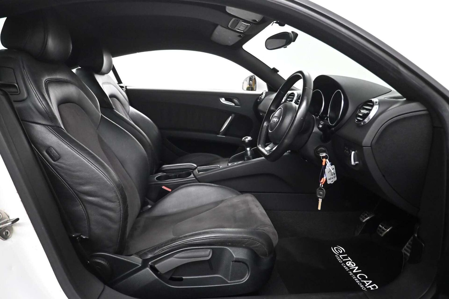 Used Audi TT 2012 for sale - 77774434: Photo 9