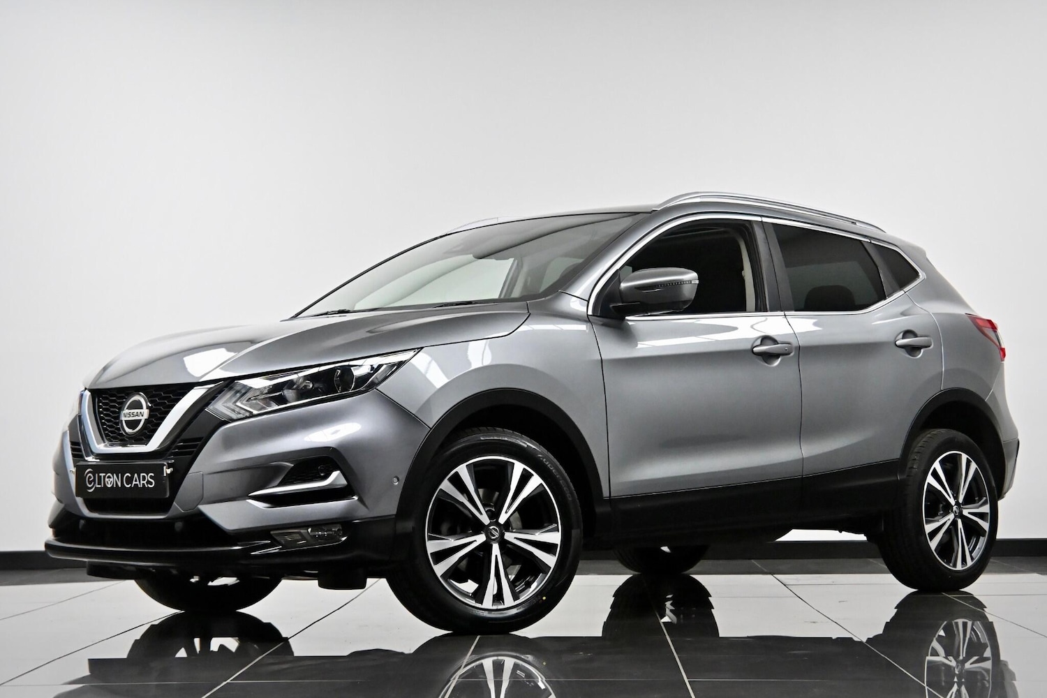 Used Nissan Qashqai for sale - 77839953: Photo 2