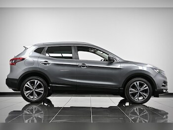 Used Nissan Qashqai 2018 for sale - 77839953: Photo