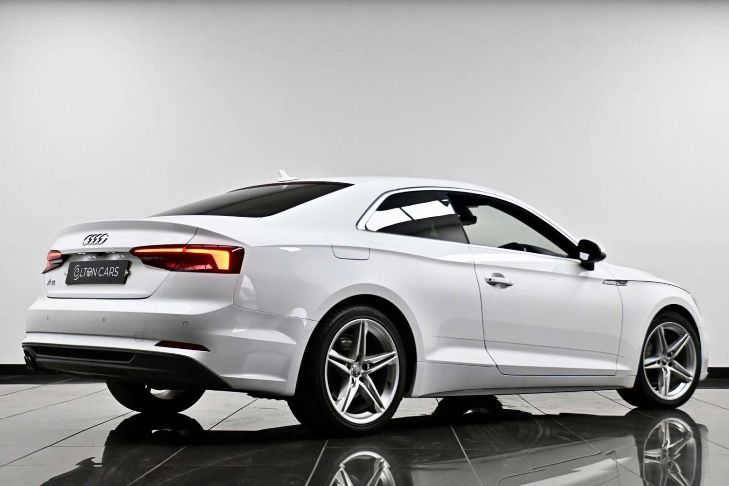 Used Audi A5 2018 for sale - 77729063: Photo 9