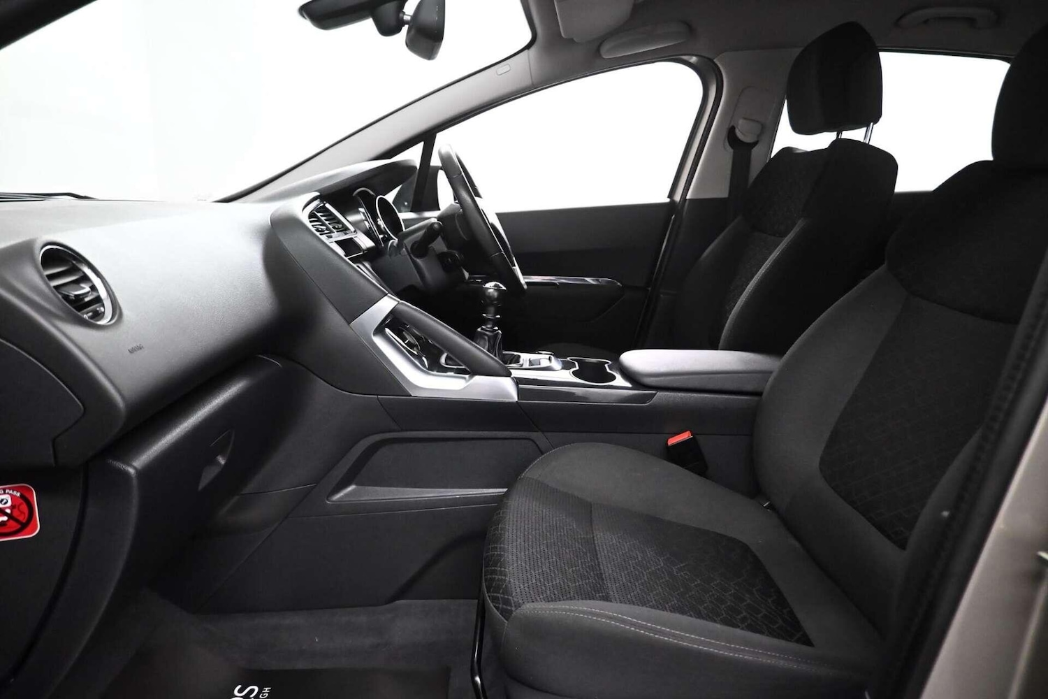 Used Peugeot 3008 2016 for sale - 77774448: Photo 11