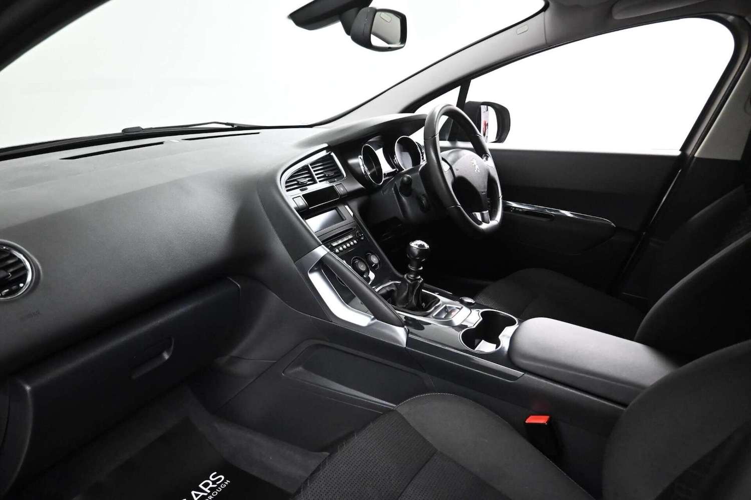 Used Peugeot 3008 2016 for sale - 77774448: Photo 14