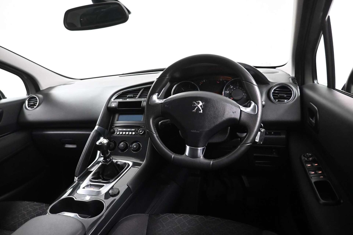 Used Peugeot 3008 2016 for sale - 77774448: Photo 18