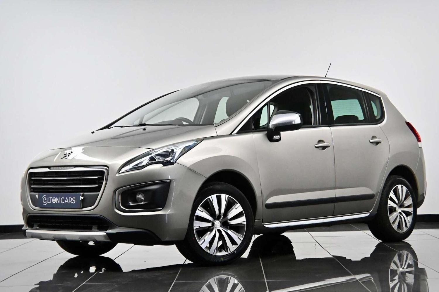 Used Peugeot 3008 2016 for sale - 77774448: Photo 2