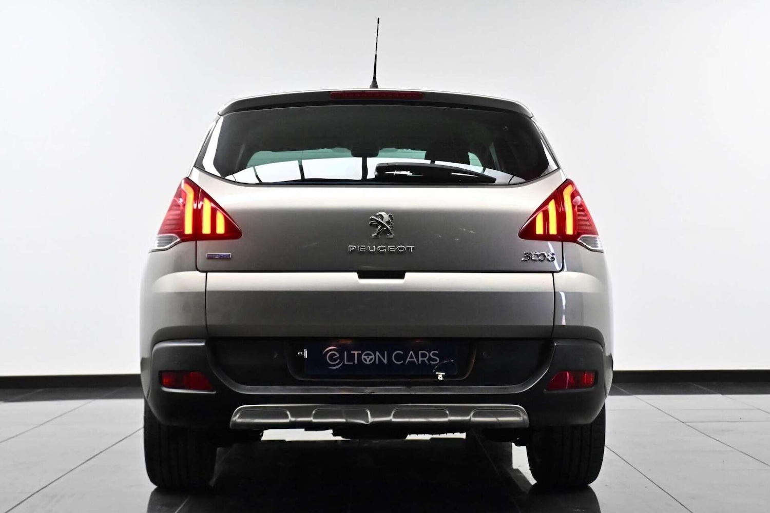 Used Peugeot 3008 2016 for sale - 77774448: Photo 6