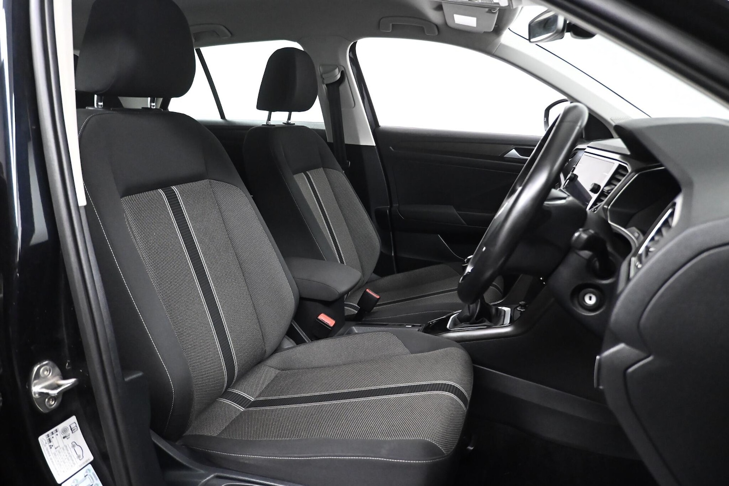 Used Volkswagen T-Roc 2019 for sale - 77097754: Photo 14