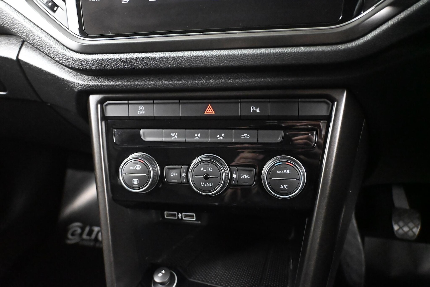 Used Volkswagen T-Roc 2019 for sale - 77097754: Photo 18