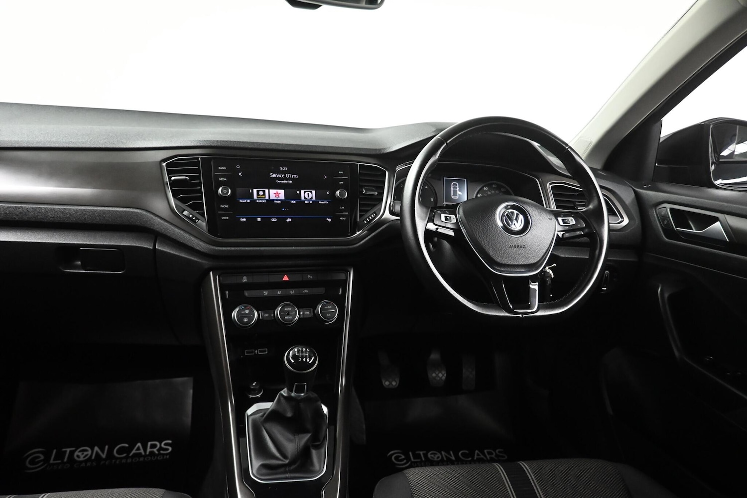 Used Volkswagen T-Roc 2019 for sale - 77097754: Photo 25