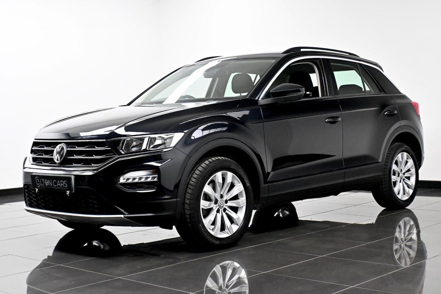 Used Volkswagen T-Roc 2019 for sale - 77097754: Photo 6