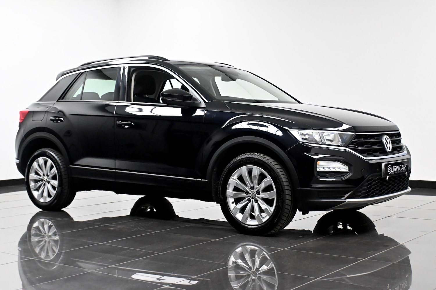 Used Volkswagen T-Roc 2019 for sale - 77097754: Photo 8
