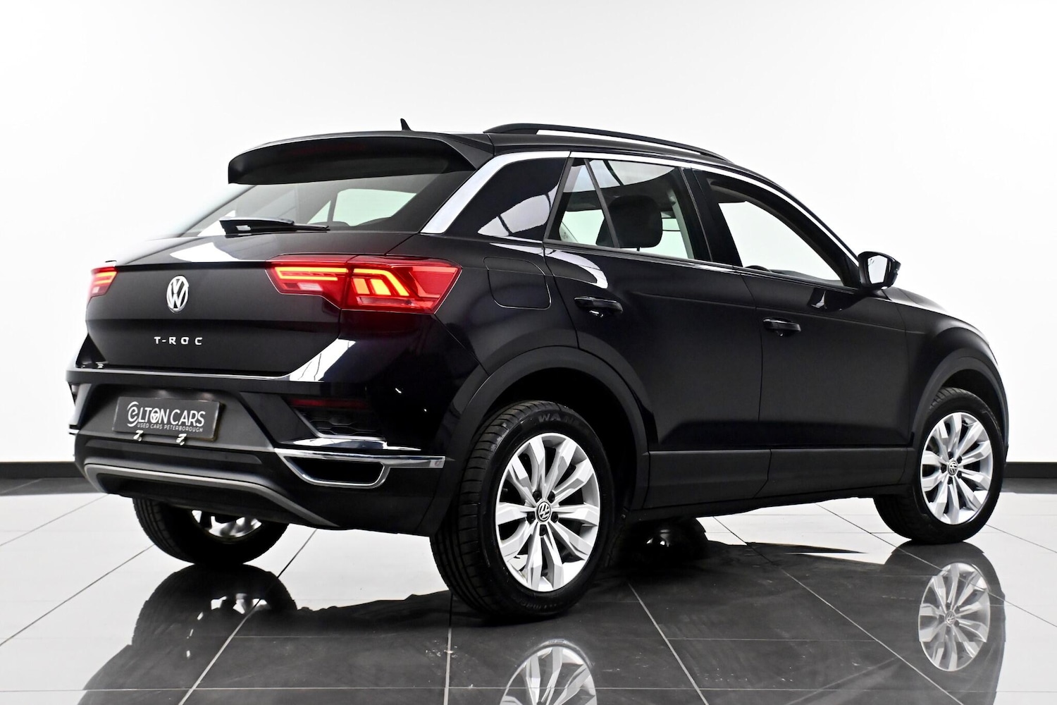Used Volkswagen T-Roc 2019 for sale - 77097754: Photo 9
