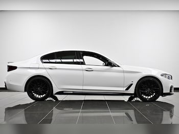 Used BMW 5 Series 2018 for sale - 77424793: Photo