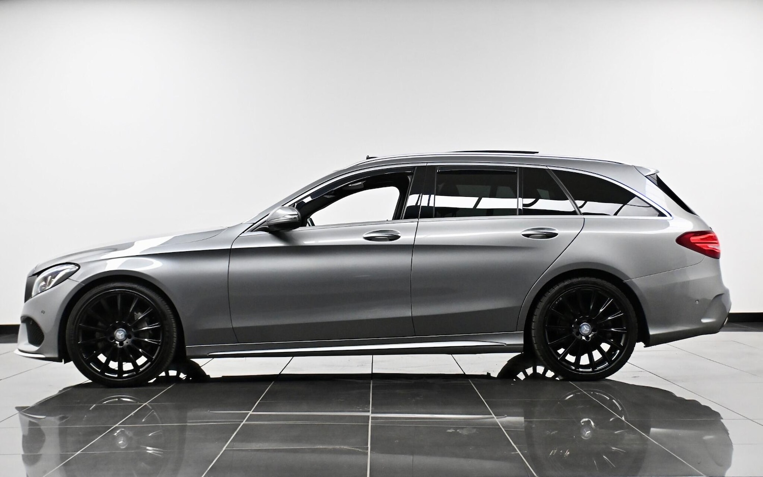 Used Mercedes-Benz C Class for sale - 77586880: Photo 5