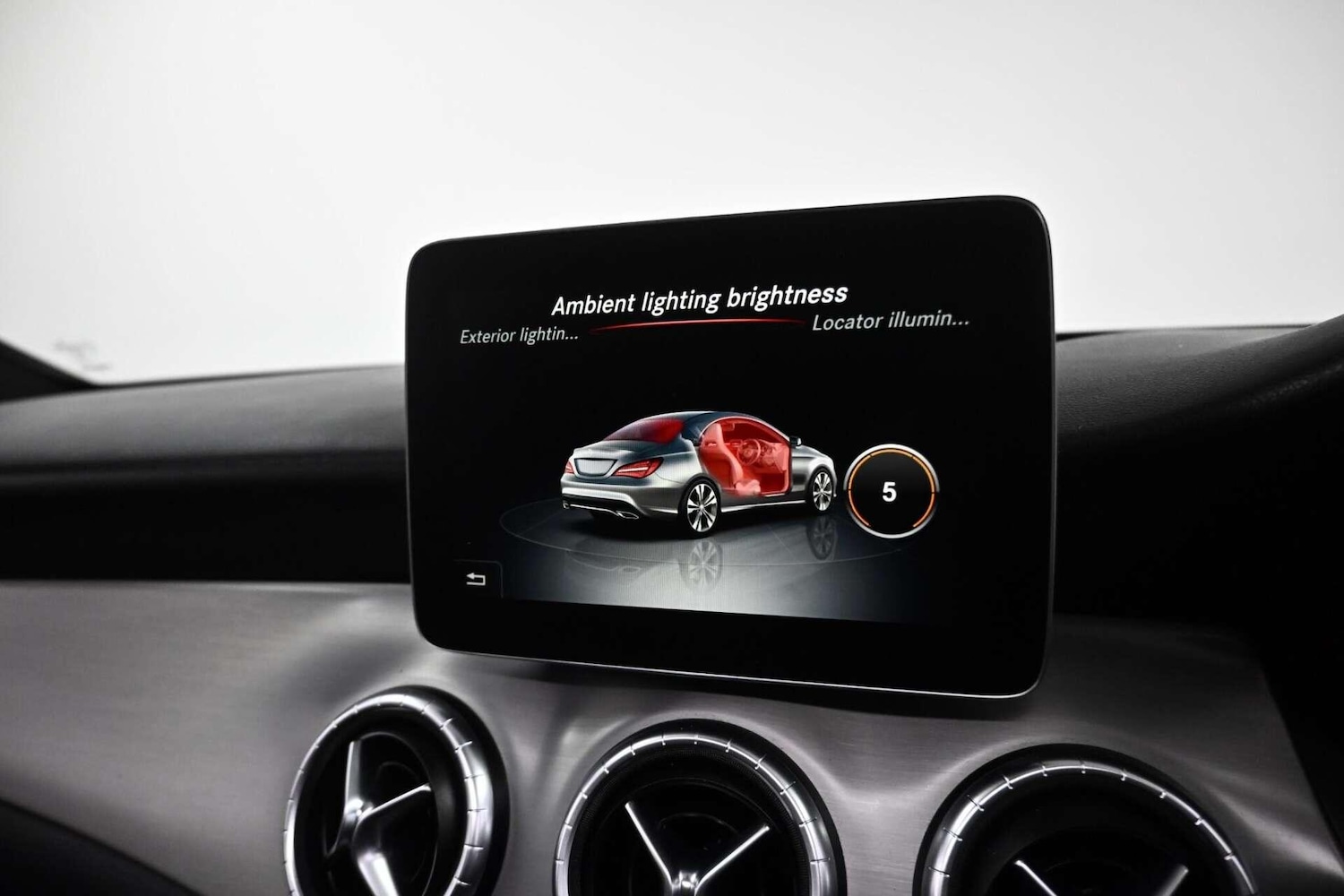 Used Mercedes-Benz CLA 2018 for sale - 77774466: Photo 16