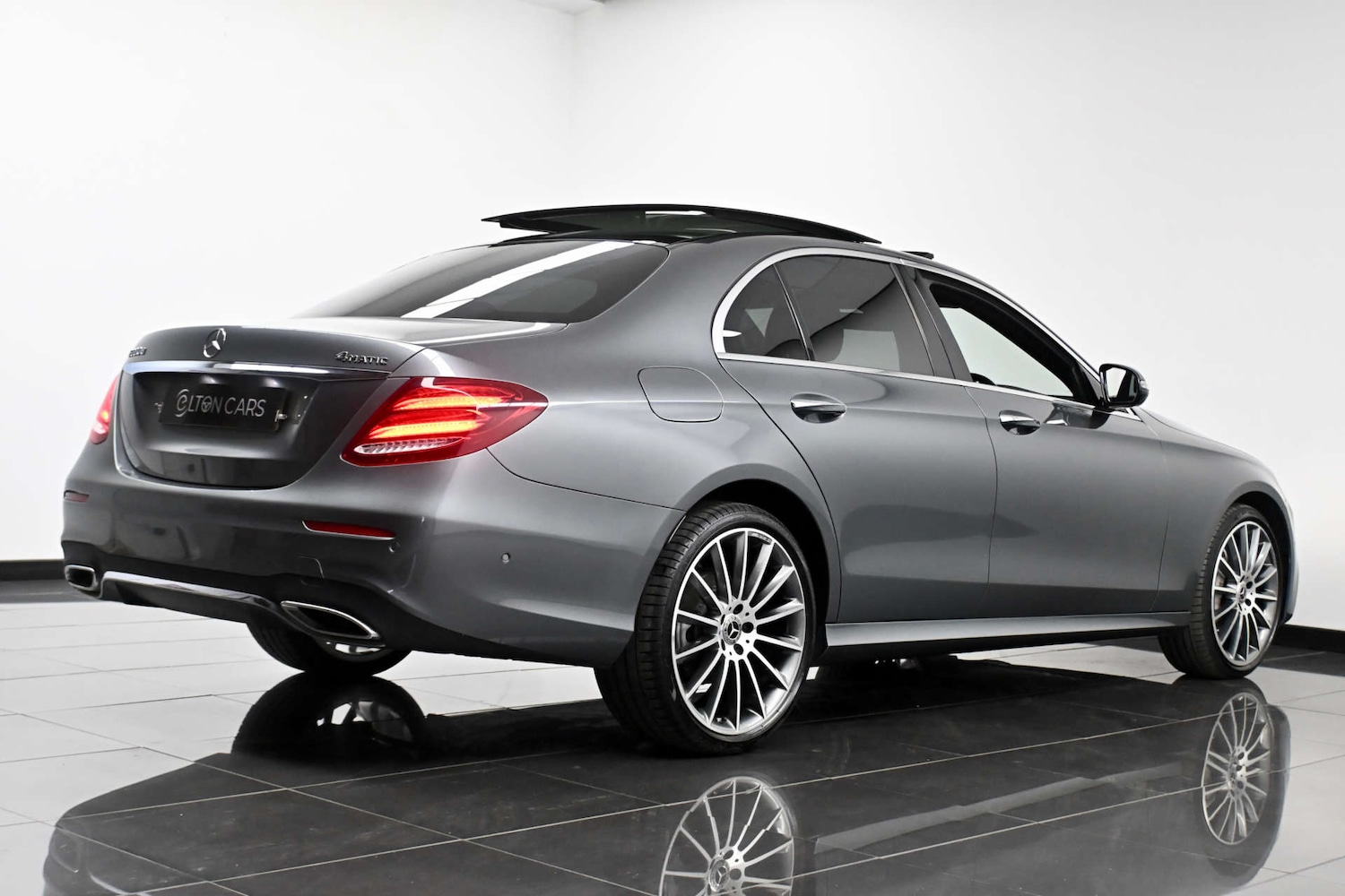 Used Mercedes-Benz E Class 2018 for sale - 77729096: Photo 12