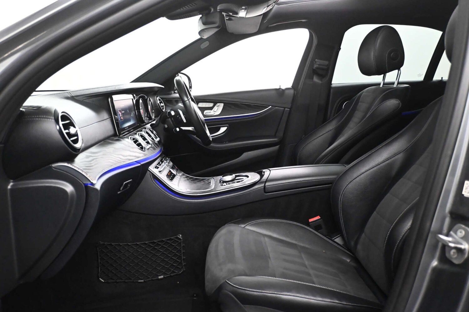 Used Mercedes-Benz E Class 2018 for sale - 77729096: Photo 30