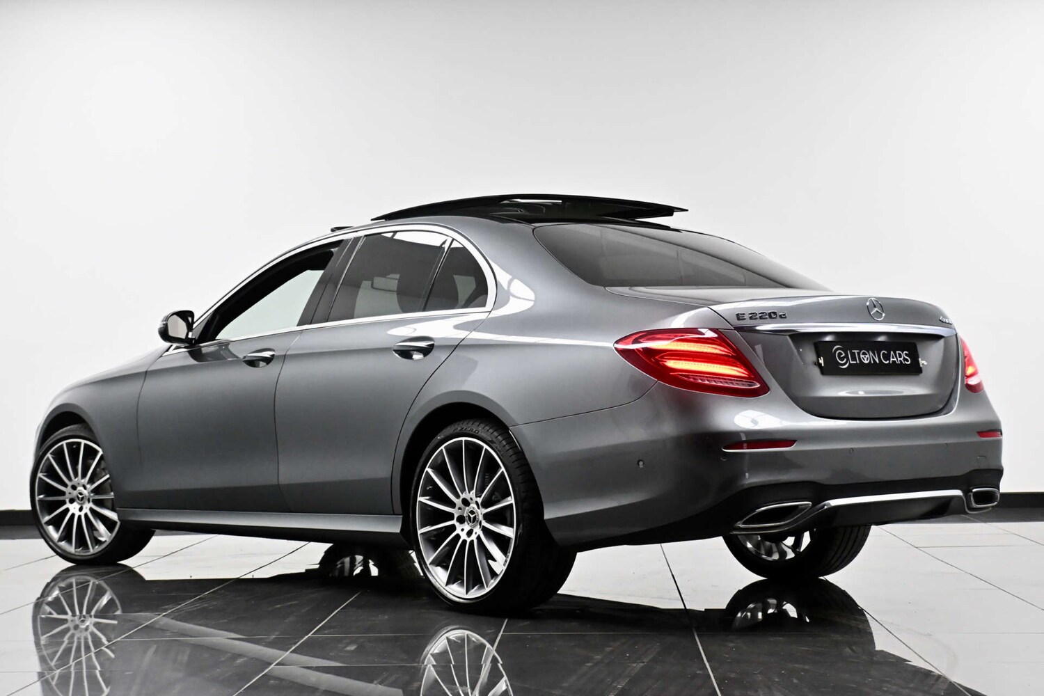 Used Mercedes-Benz E Class 2018 for sale - 77729096: Photo 9