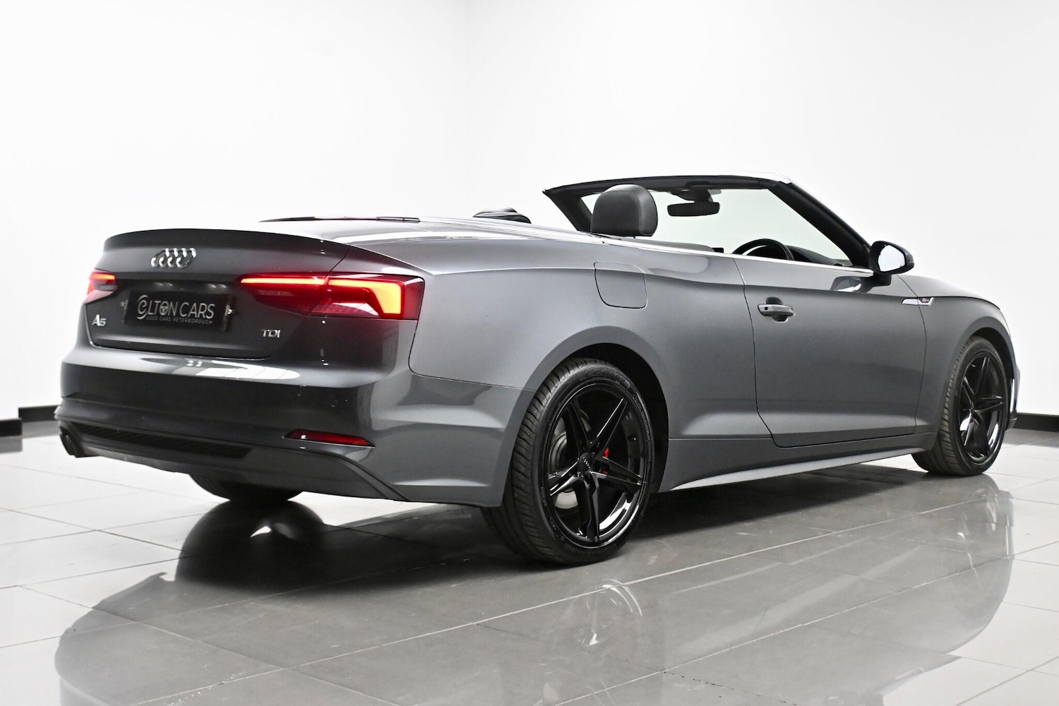 Used Audi A5 Cabriolet 2017 for sale - 76976420: Photo 14