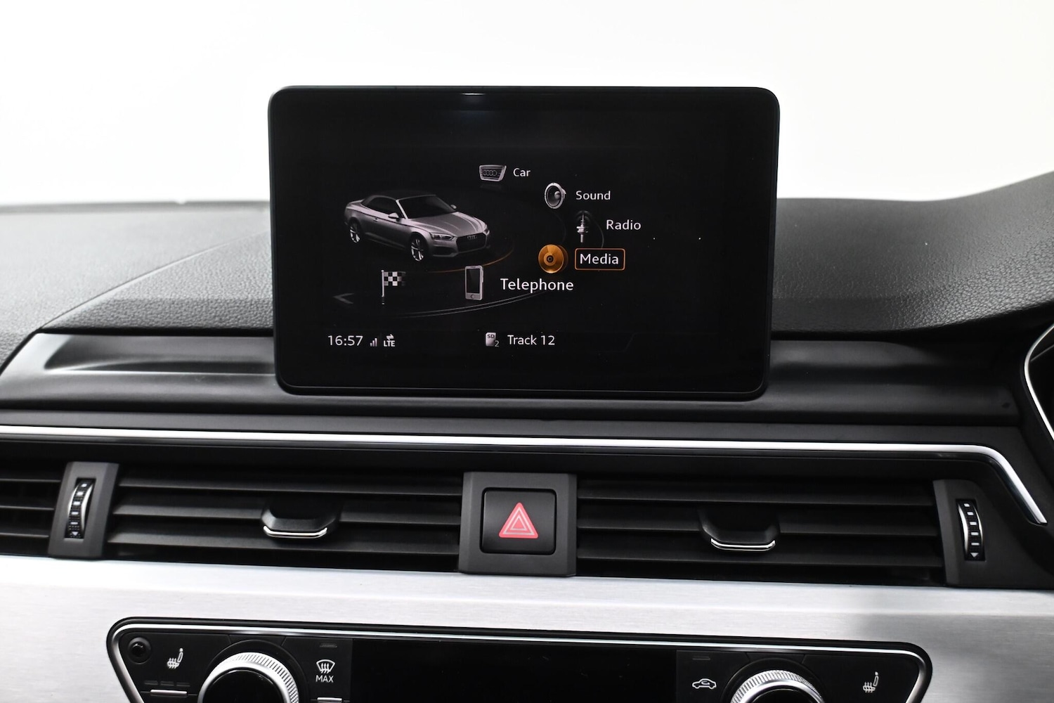 Used Audi A5 Cabriolet 2017 for sale - 76976420: Photo 29