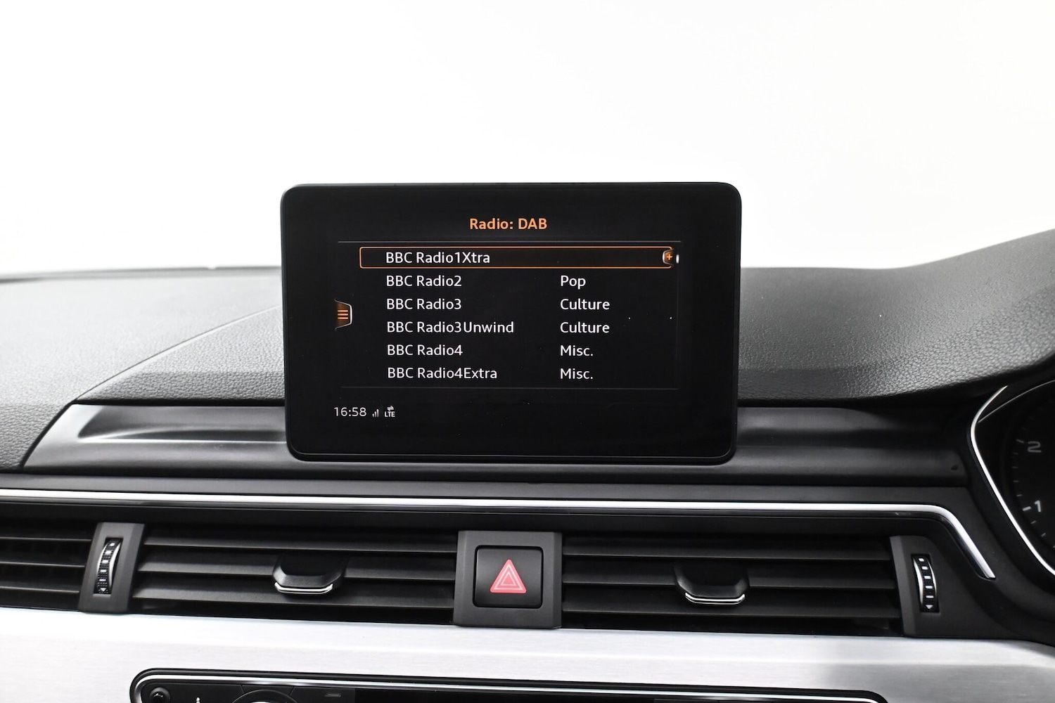 Used Audi A5 Cabriolet 2017 for sale - 76976420: Photo 33