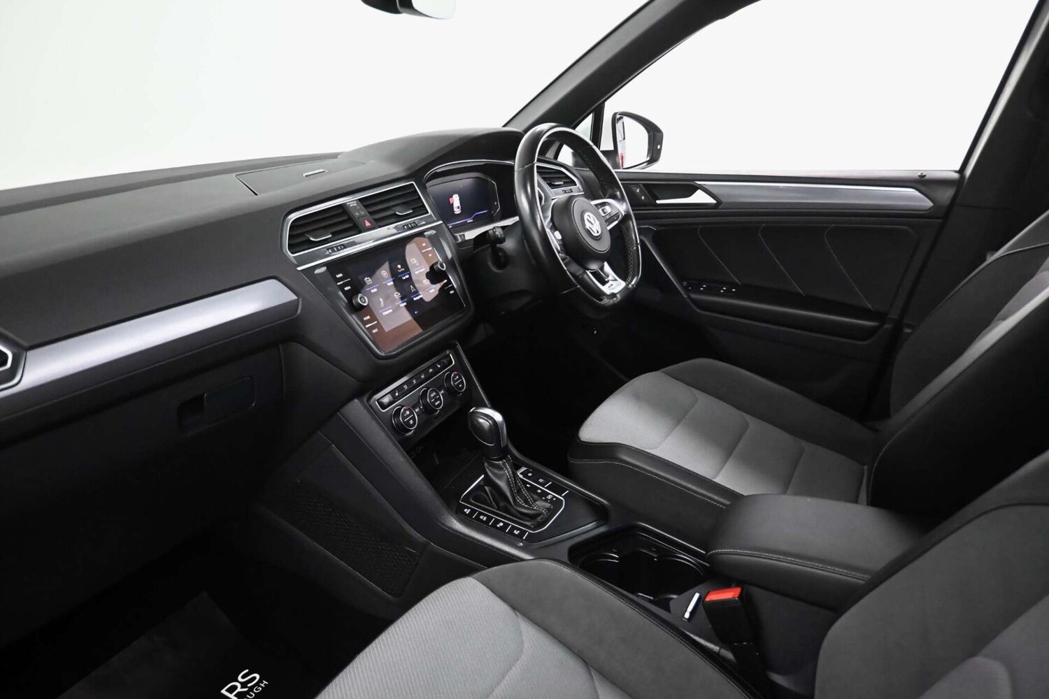 Used Volkswagen Tiguan 2020 for sale - 77729076: Photo 25