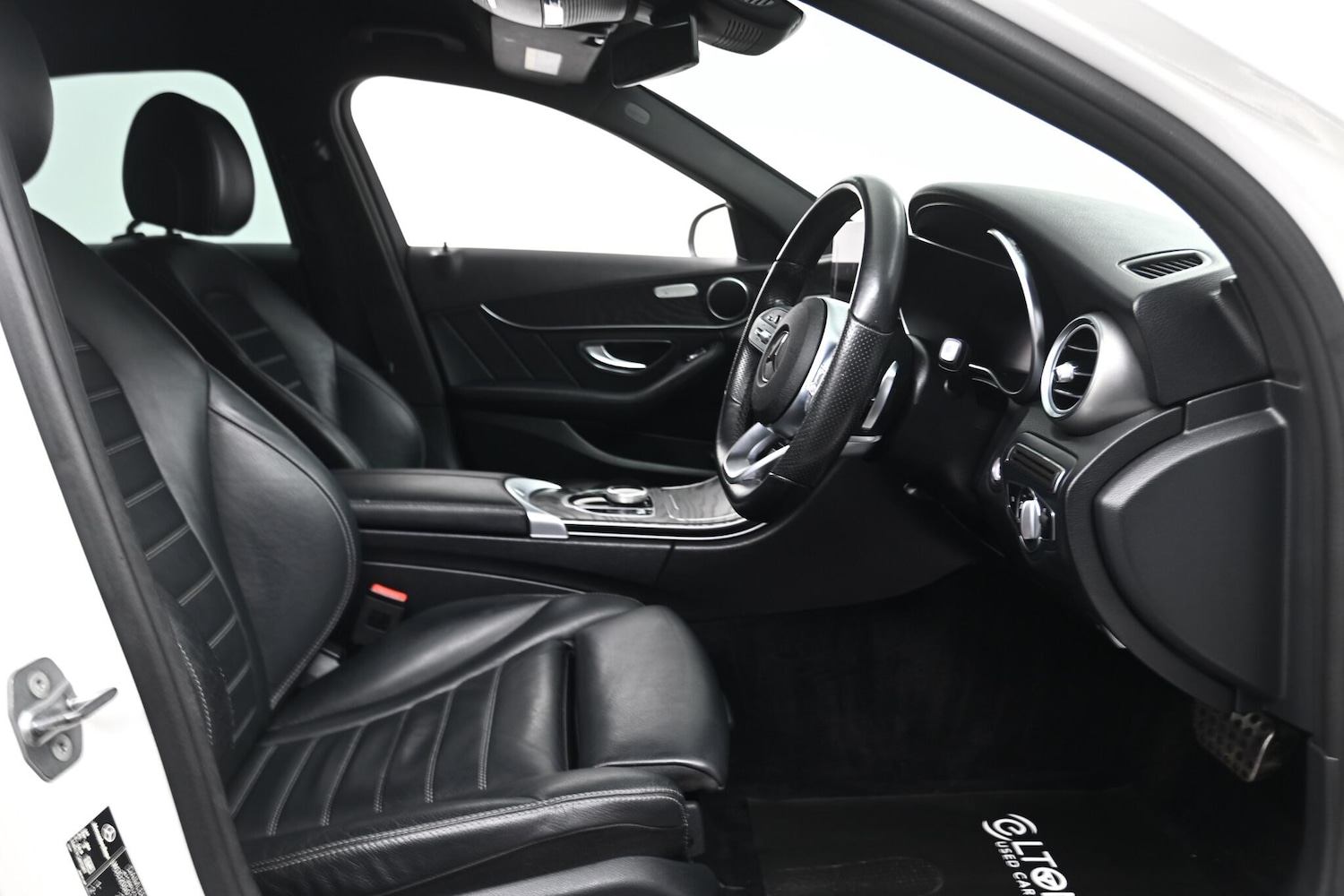 Used Mercedes-Benz C Class 2019 for sale - 77229704: Photo 14