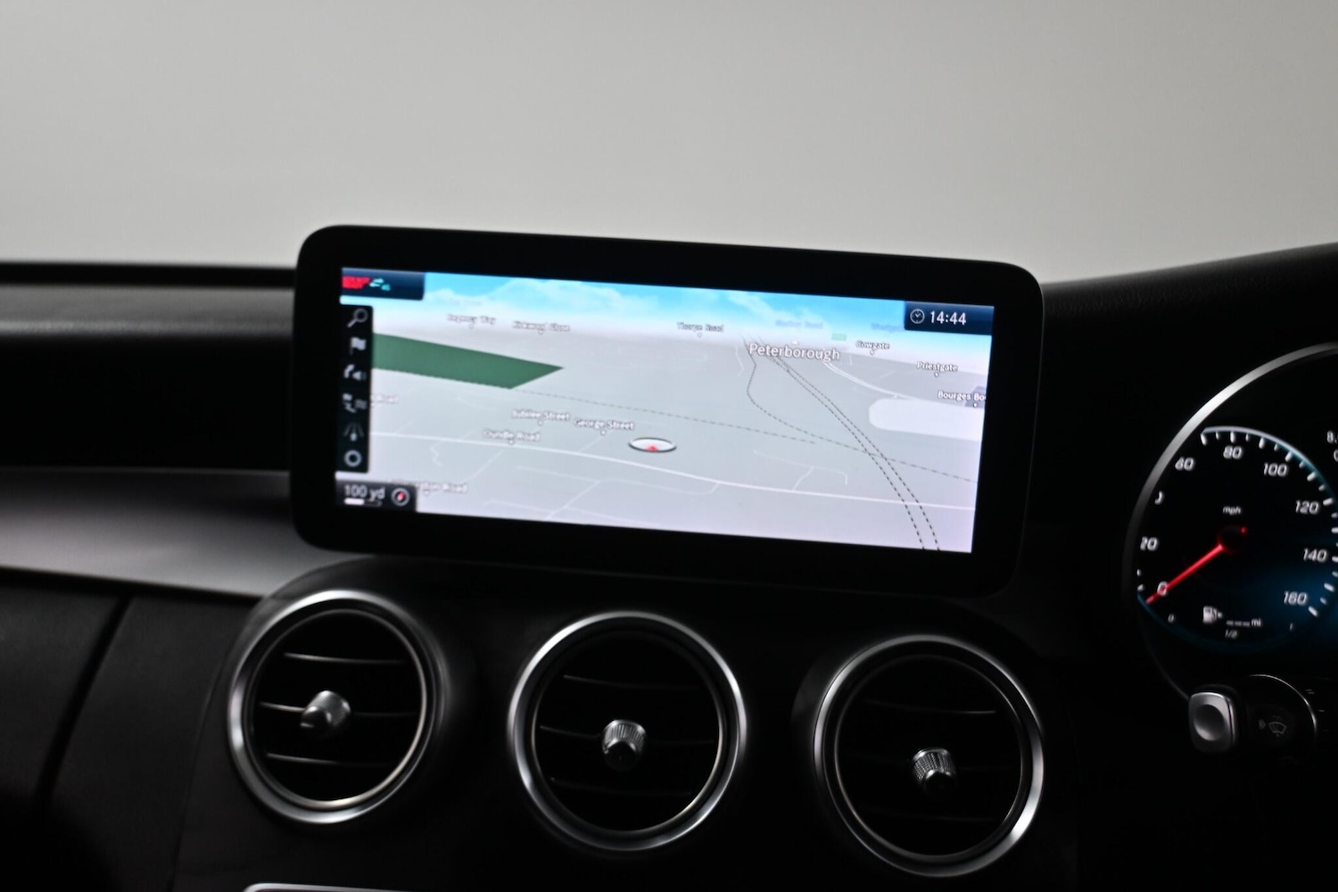 Used Mercedes-Benz C Class 2019 for sale - 77229704: Photo 20