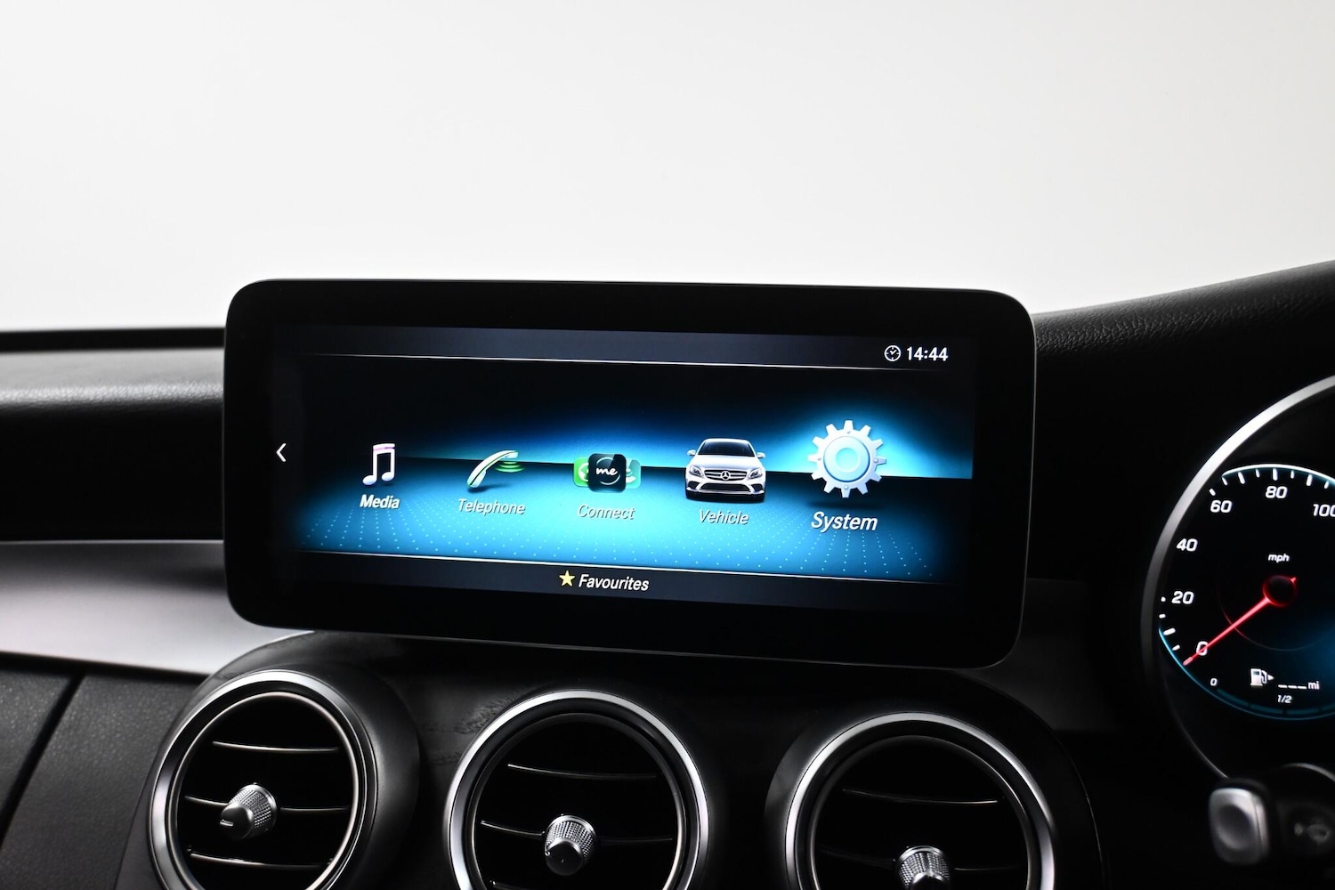 Used Mercedes-Benz C Class 2019 for sale - 77229704: Photo 23