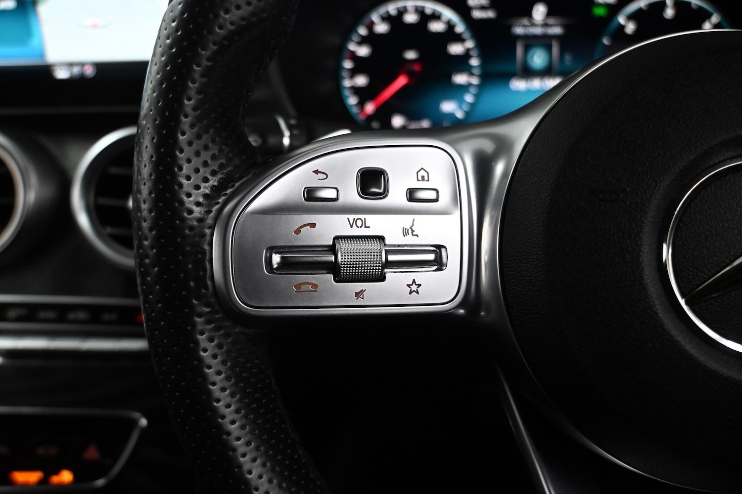 Used Mercedes-Benz C Class 2019 for sale - 77229704: Photo 26