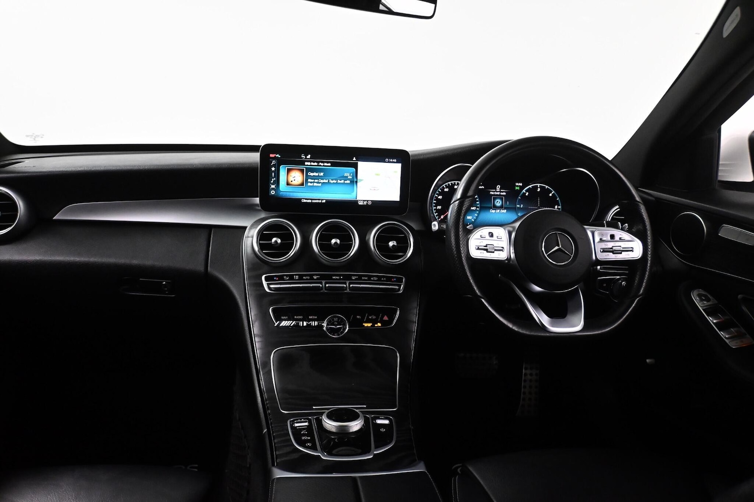 Used Mercedes-Benz C Class 2019 for sale - 77229704: Photo 30