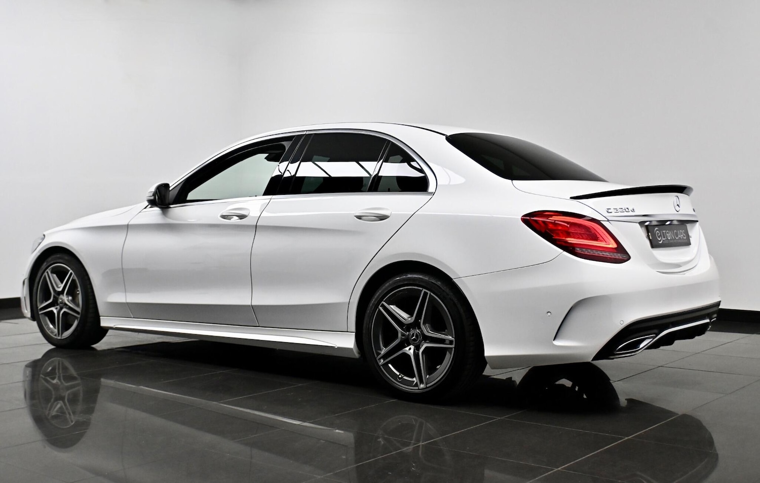 Used Mercedes-Benz C Class 2019 for sale - 77229704: Photo 9