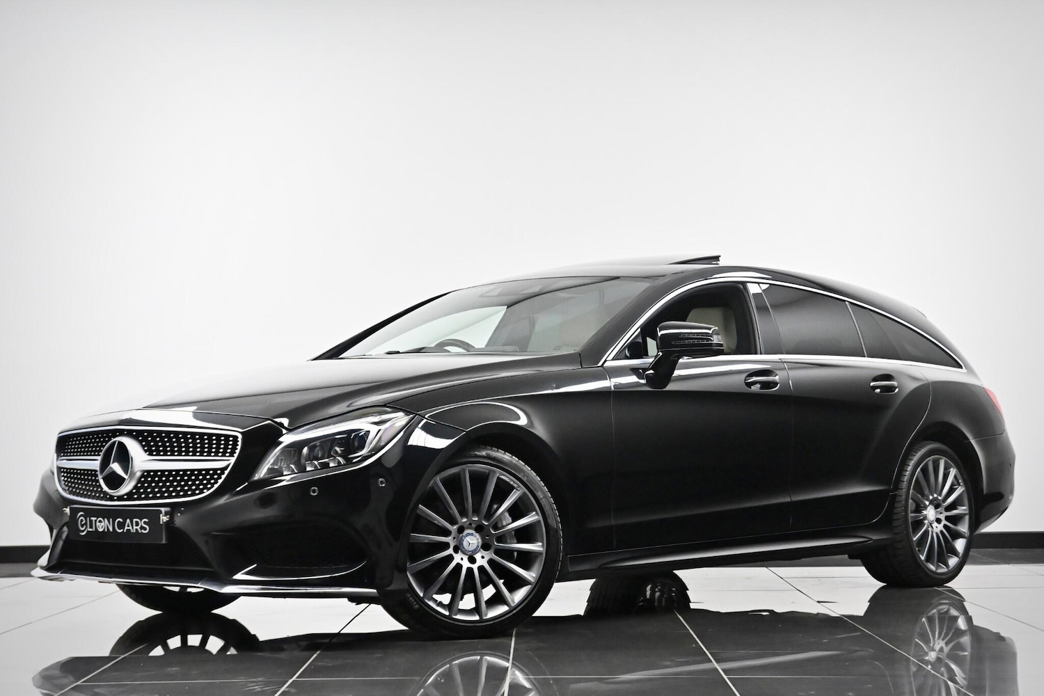 Used Mercedes-Benz CLS 2016 for sale - 77345612: Photo 2