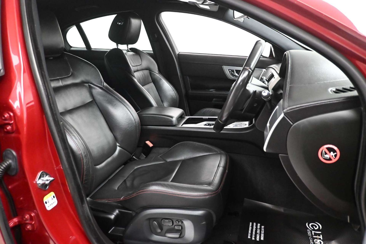 Used Jaguar XF 2015 for sale - 77729085: Photo 10