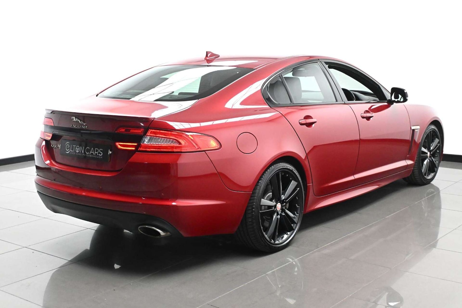 Used Jaguar XF 2015 for sale - 77729085: Photo 27