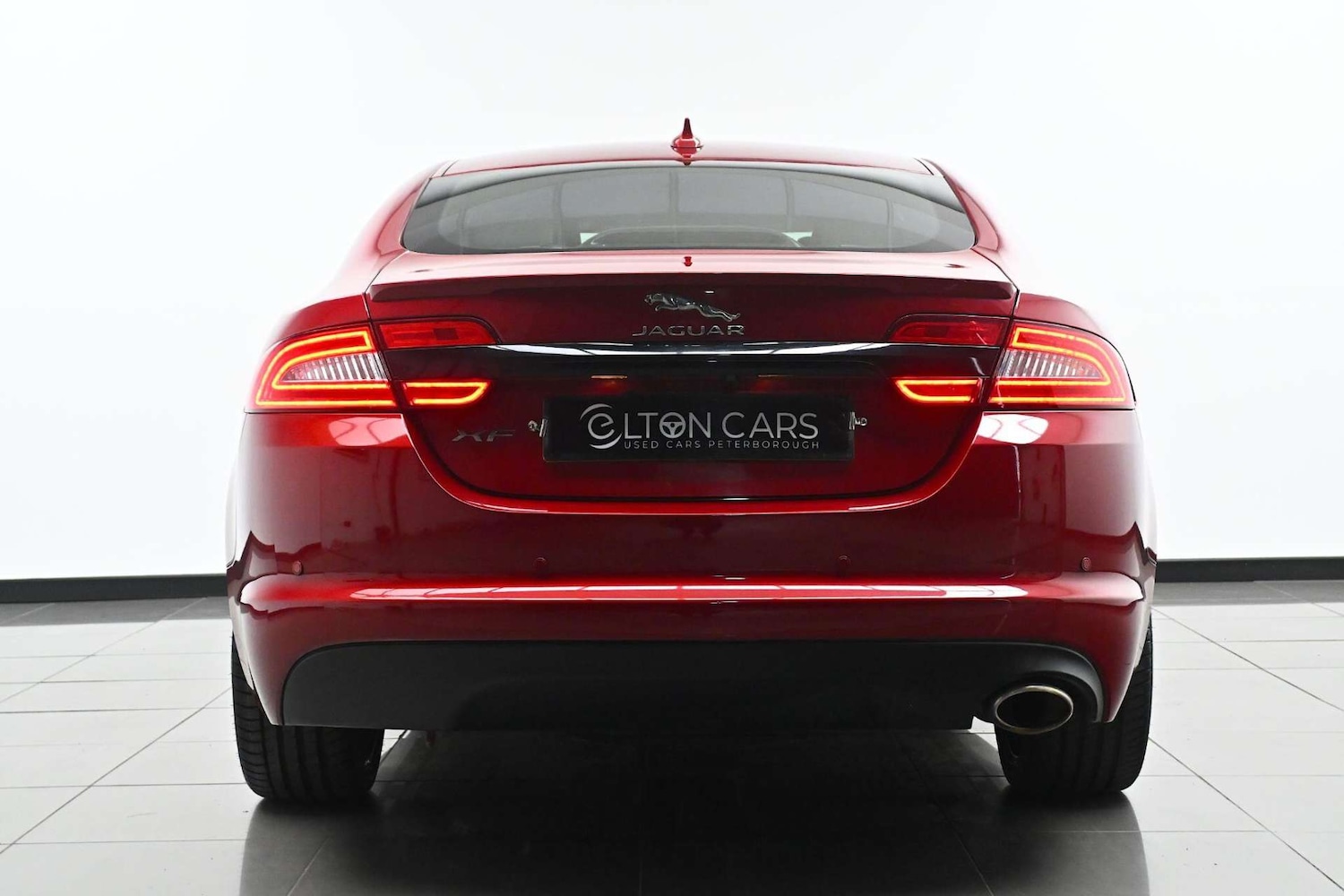 Used Jaguar XF 2015 for sale - 77729085: Photo 6