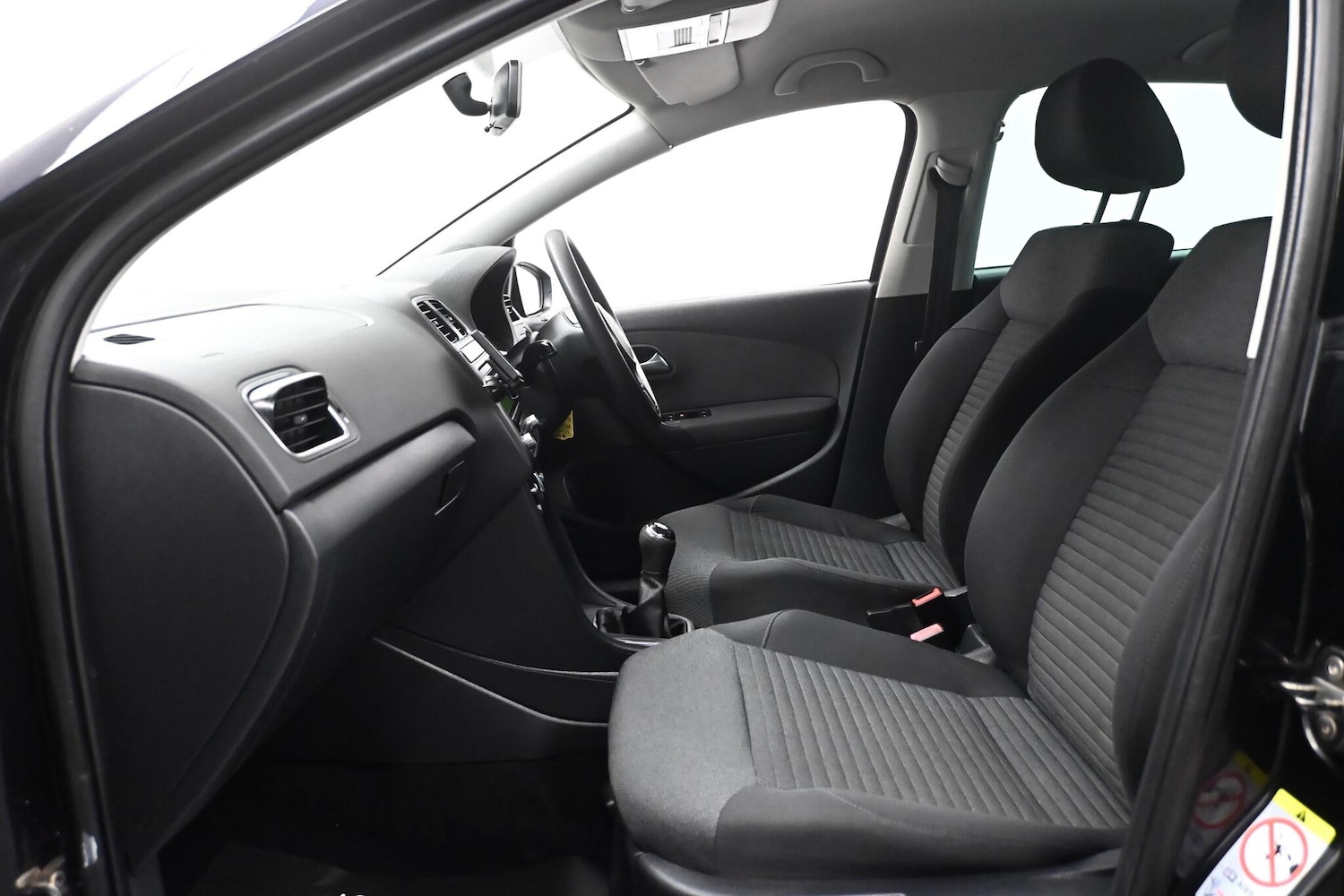 Used Volkswagen Polo 2013 for sale - 76585603: Photo 24