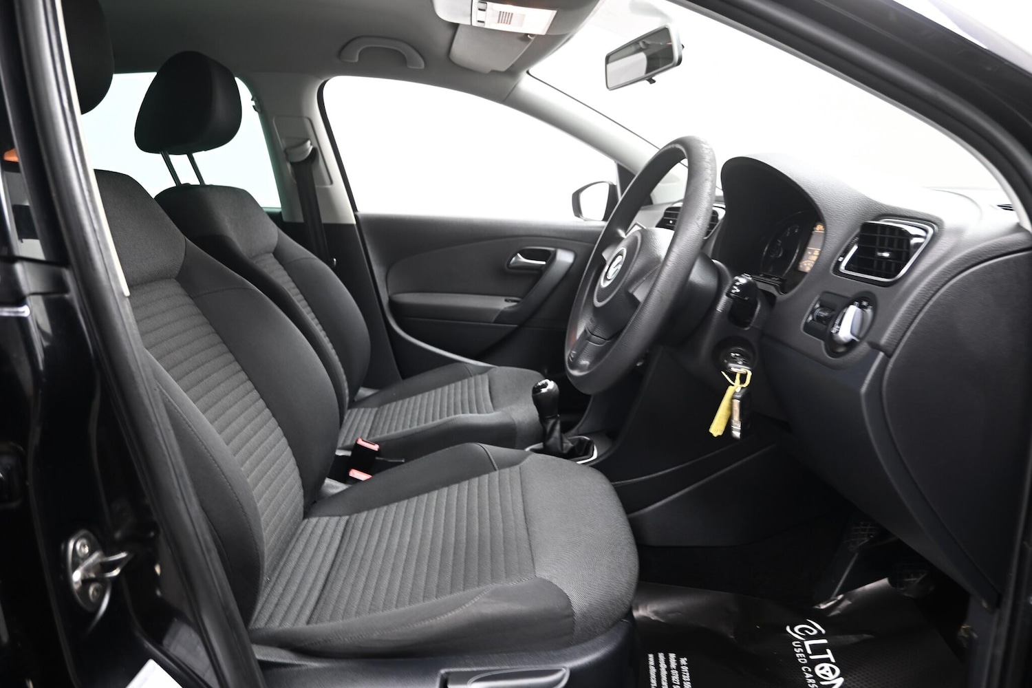 Used Volkswagen Polo 2013 for sale - 76585603: Photo 8