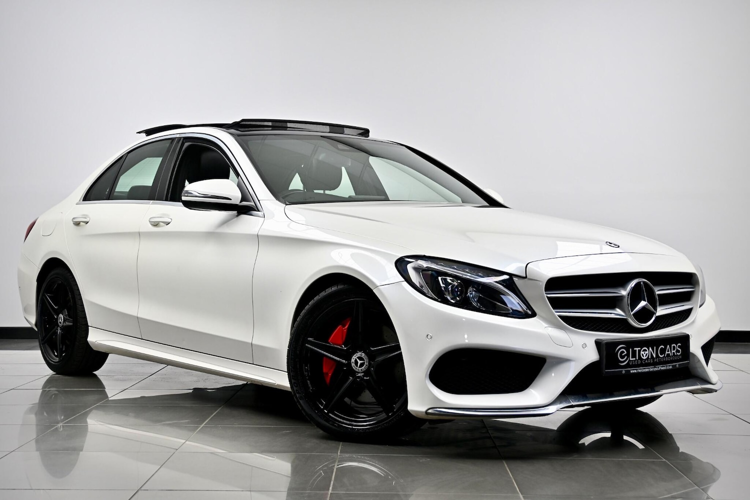 Used Mercedes-Benz C Class 2018 for sale - 76752840: Photo 1