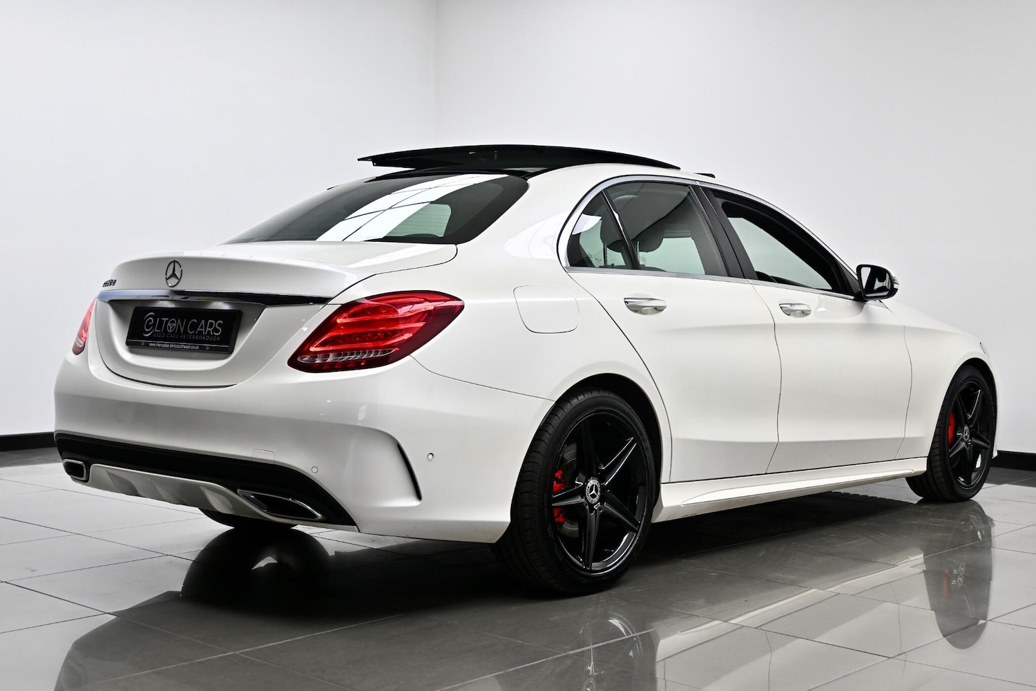 Used Mercedes-Benz C Class 2018 for sale - 76752840: Photo 9