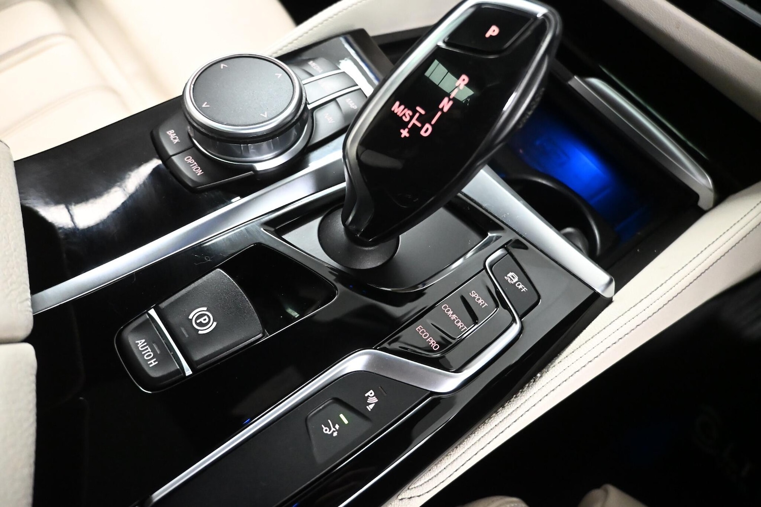 Used BMW 6 Series 2018 for sale - 77266816: Photo 24