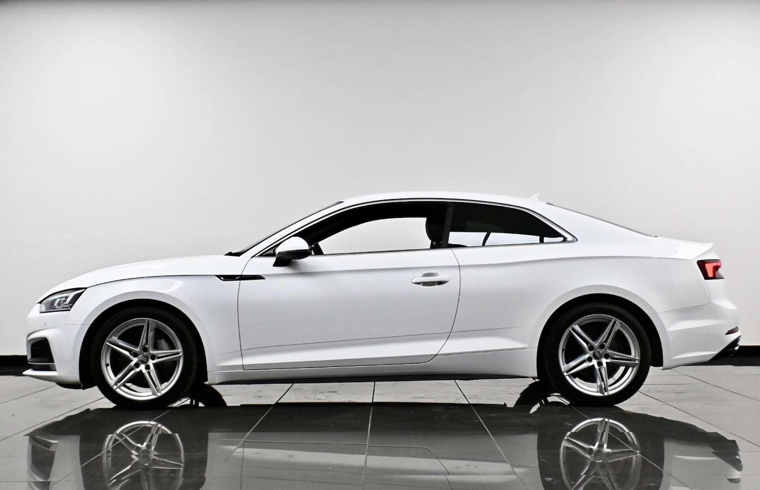 Used Audi A5 2018 for sale - 77774461: Photo 5