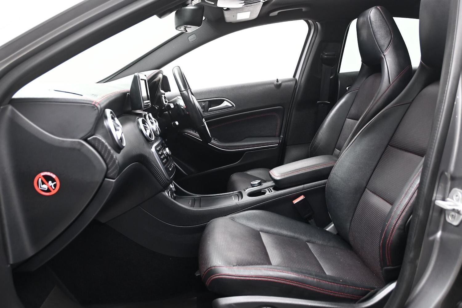 Used Mercedes-Benz A-Class 2015 for sale - 76424003: Photo 10