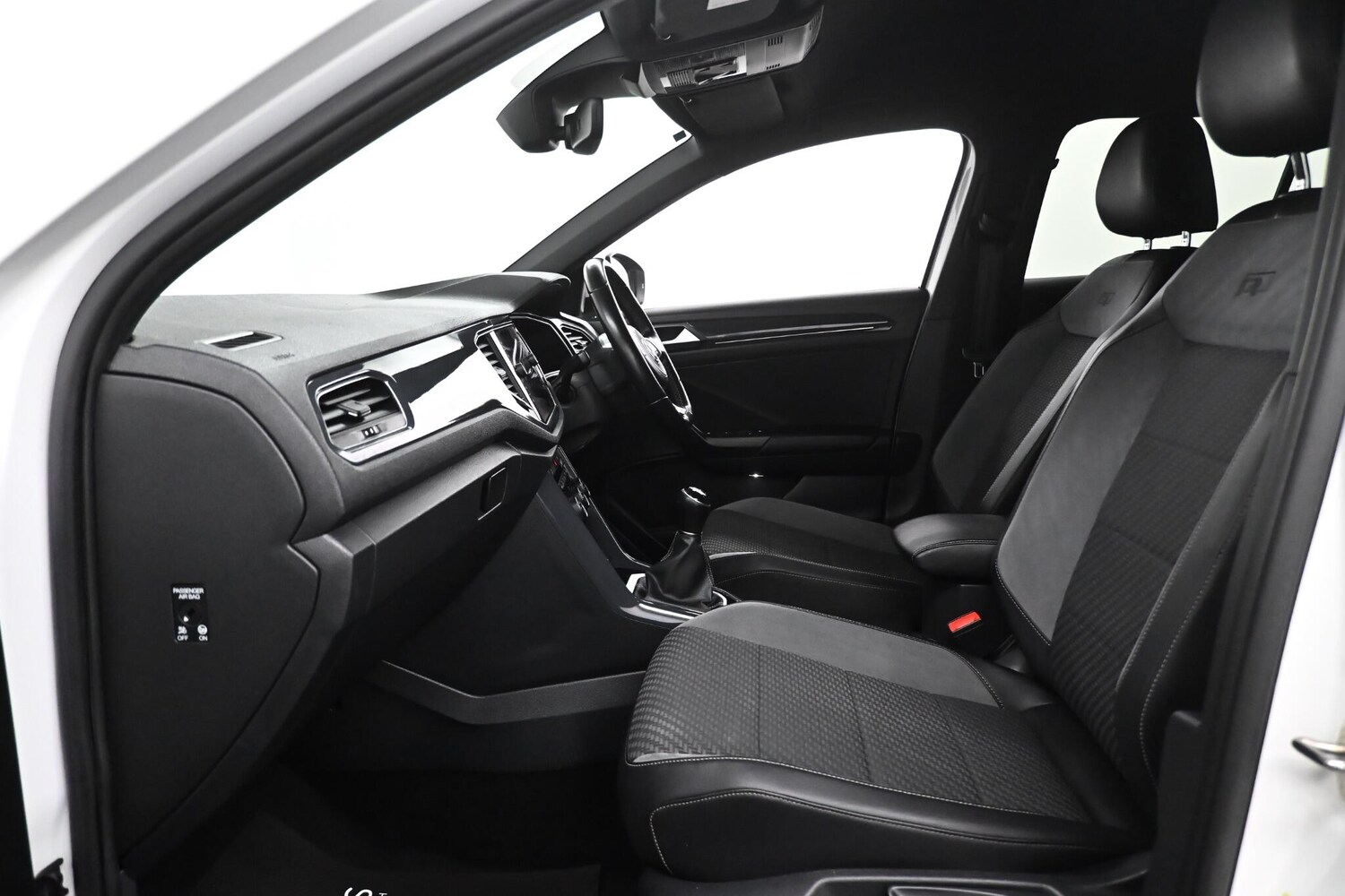 Used Volkswagen T-Roc for sale - 78214237: Photo 26