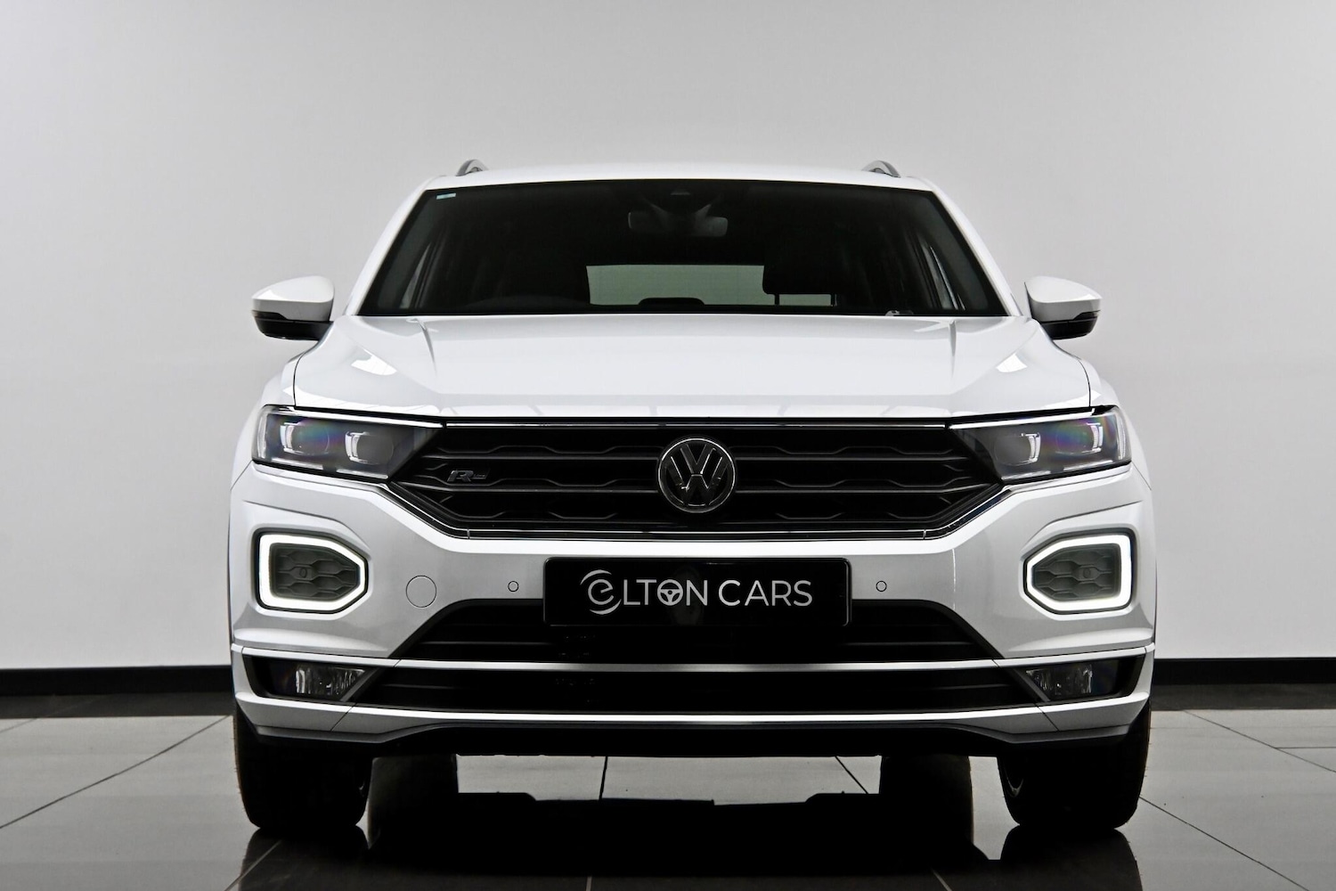 Used Volkswagen T-Roc for sale - 78214237: Photo 3