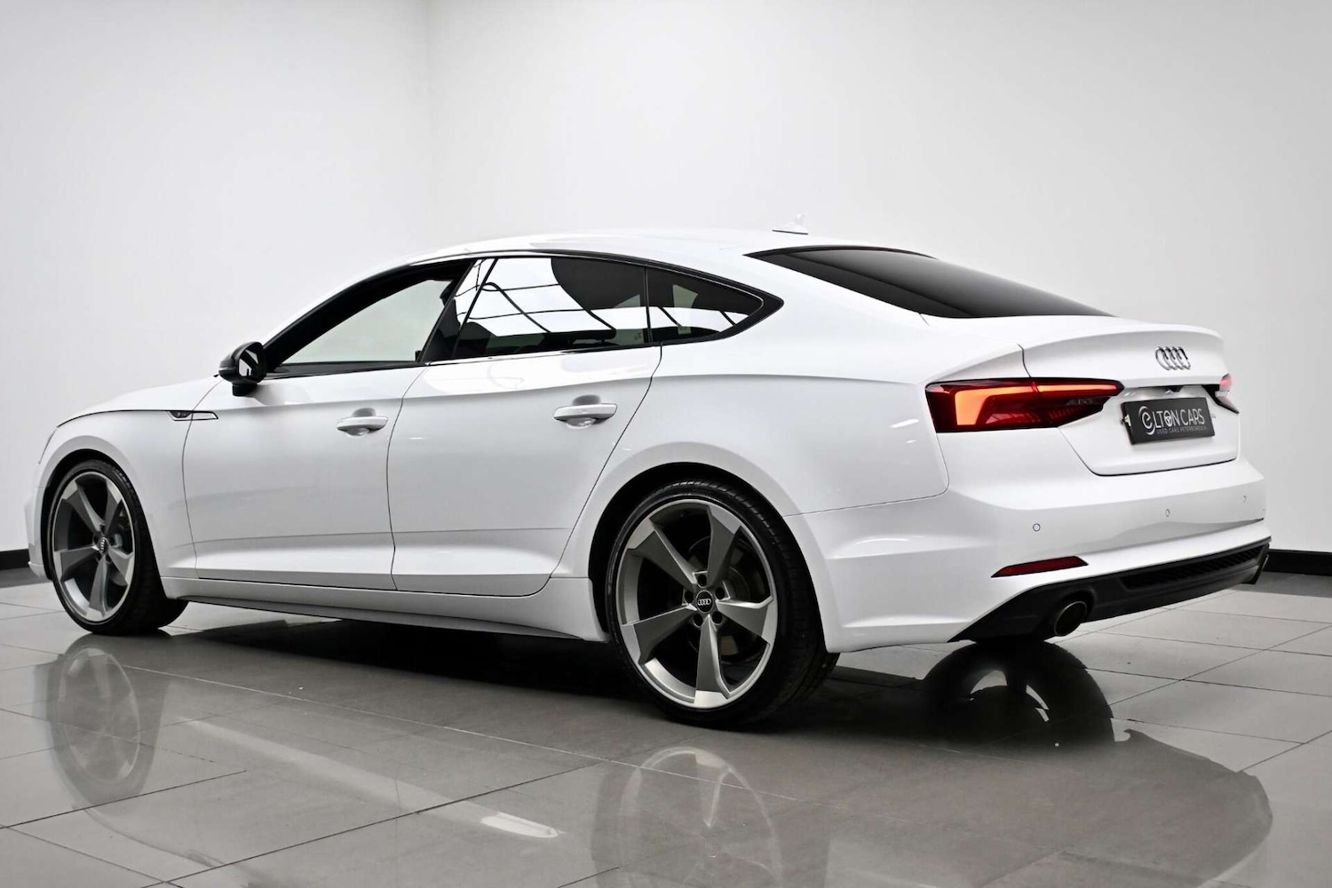 Used Audi A5 2019 for sale - 77729079: Photo 10