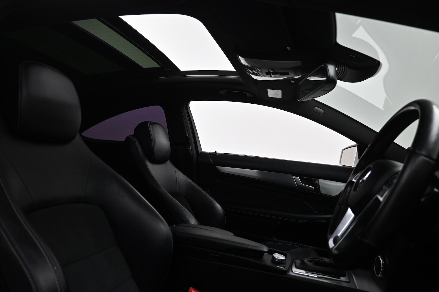 Used Mercedes-Benz C Class 2015 for sale - 76561675: Photo 15