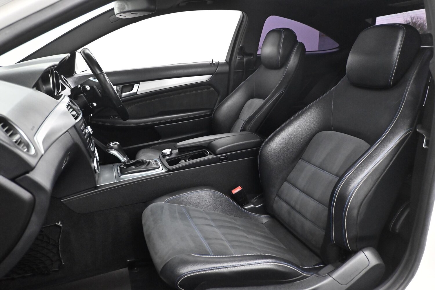 Used Mercedes-Benz C Class 2015 for sale - 76561675: Photo 26