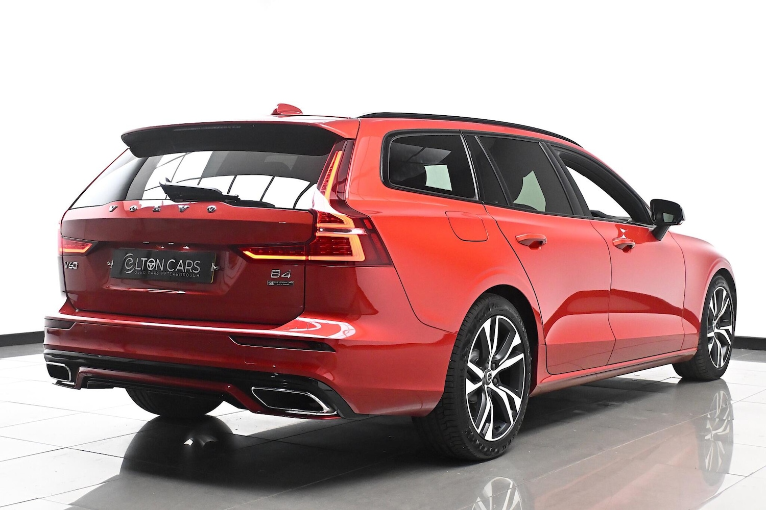 Used Volvo V60 2021 for sale - 76512361: Photo 11