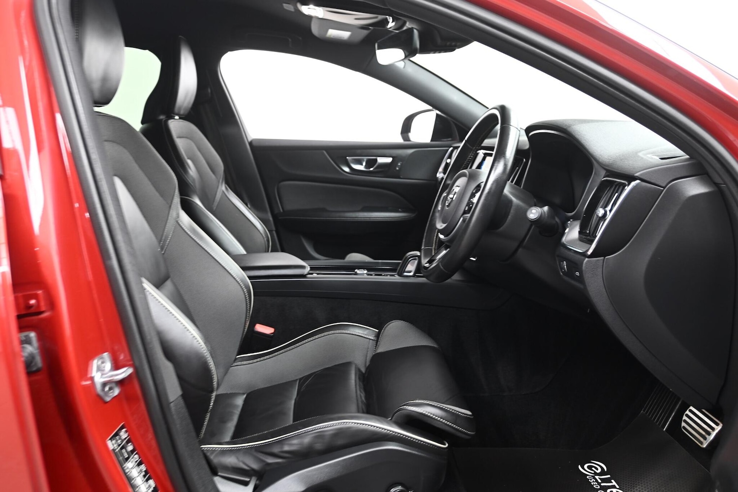 Used Volvo V60 2021 for sale - 76512361: Photo 22